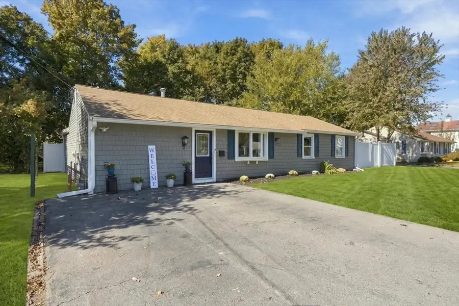 17 Lake St, Braintree, MA 02184 - #2