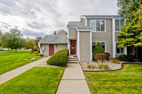 120 Nassau Dr #120, Springfield, MA 01129