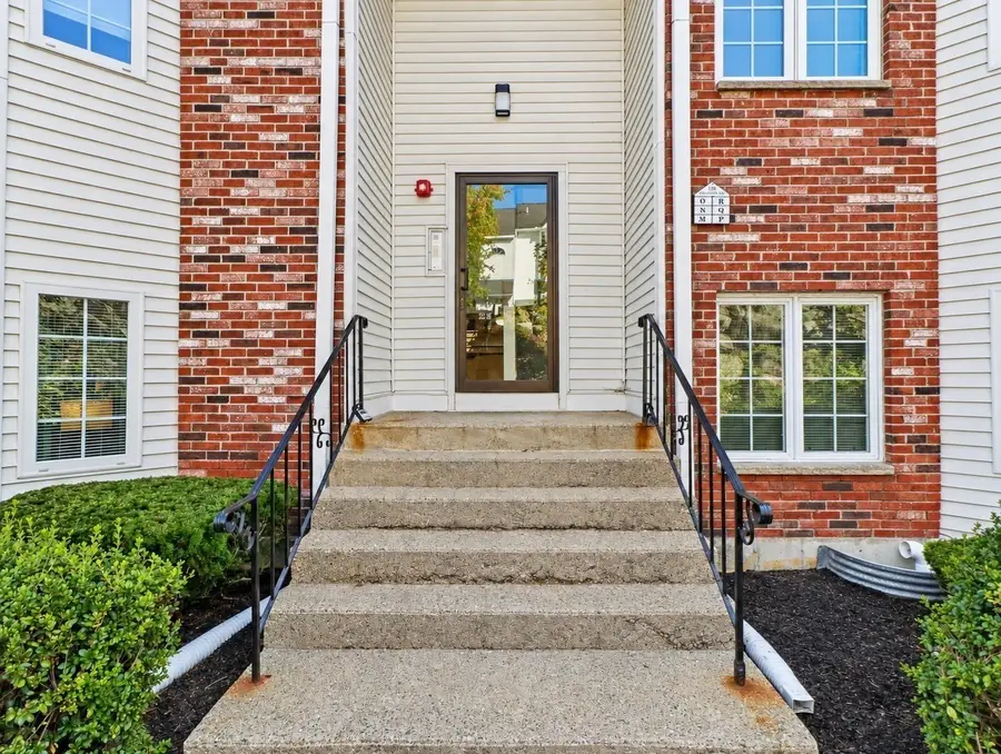 116 Tall Oaks Drive #M, Weymouth, MA 02190 - #2