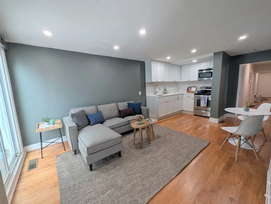 243 Appleton St, Lowell, MA 01852 - #2