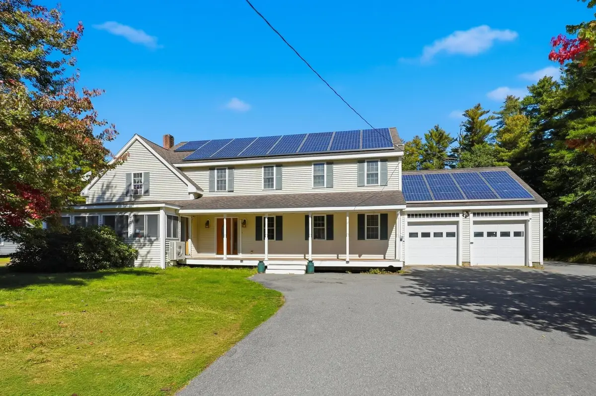 319 Main St, Townsend, MA 01469 - #1
