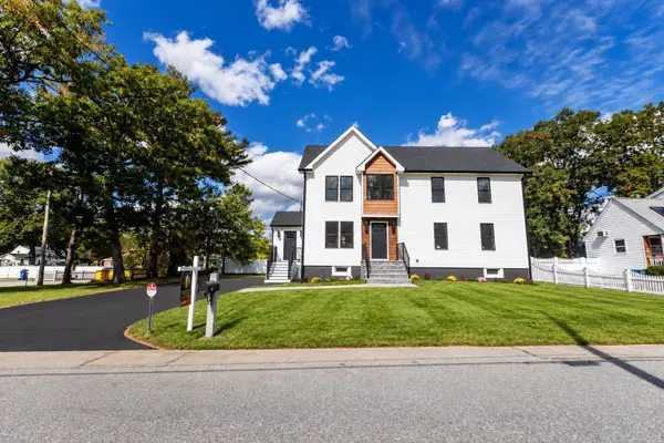 45 Pinewood Ave, Billerica, MA 01821
