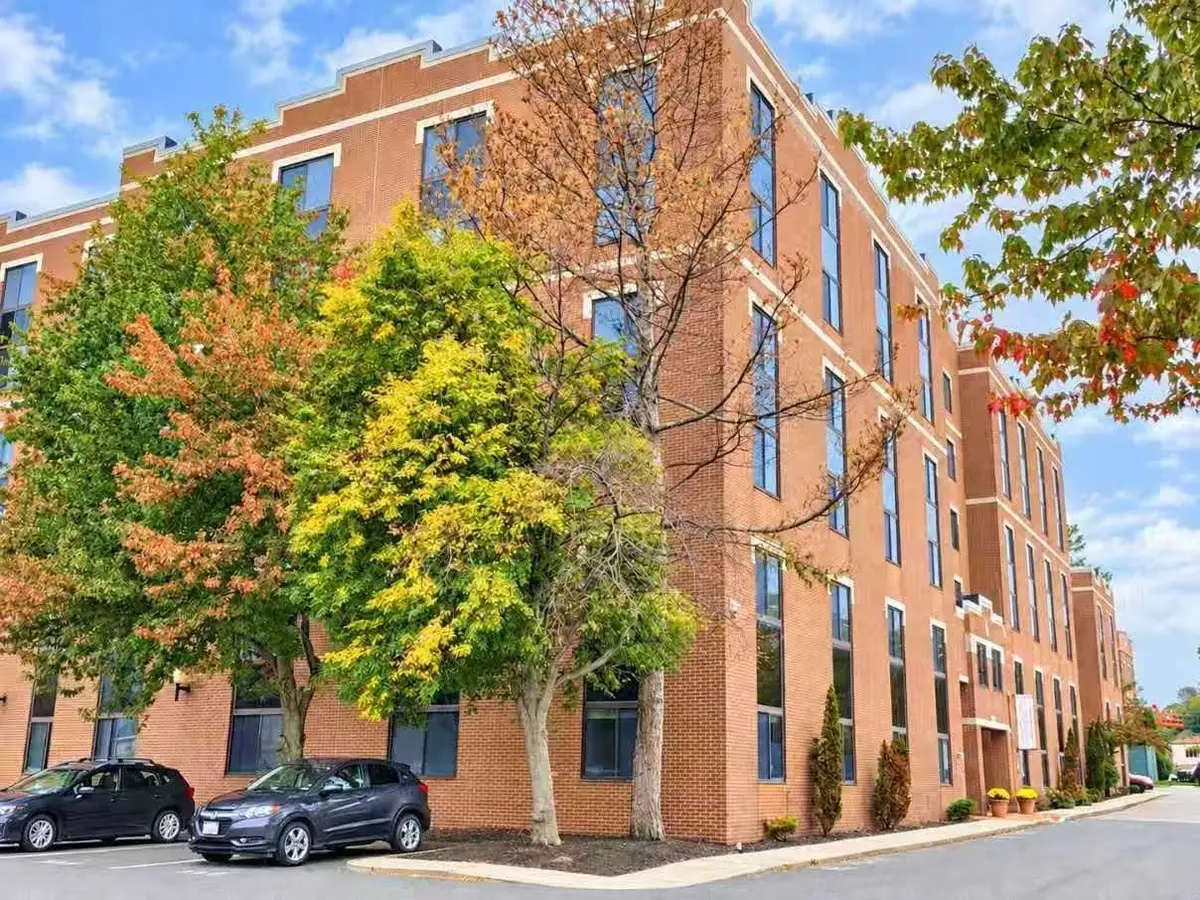 20-30 Daniels St #509, Malden, MA 02148 - #1