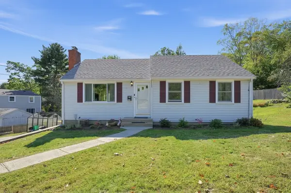 129 Norton St, Weymouth, MA 02191