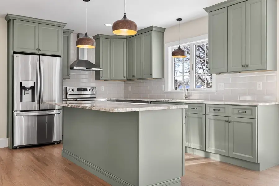 41 Lantern Lane, Braintree, MA 02184 - #3