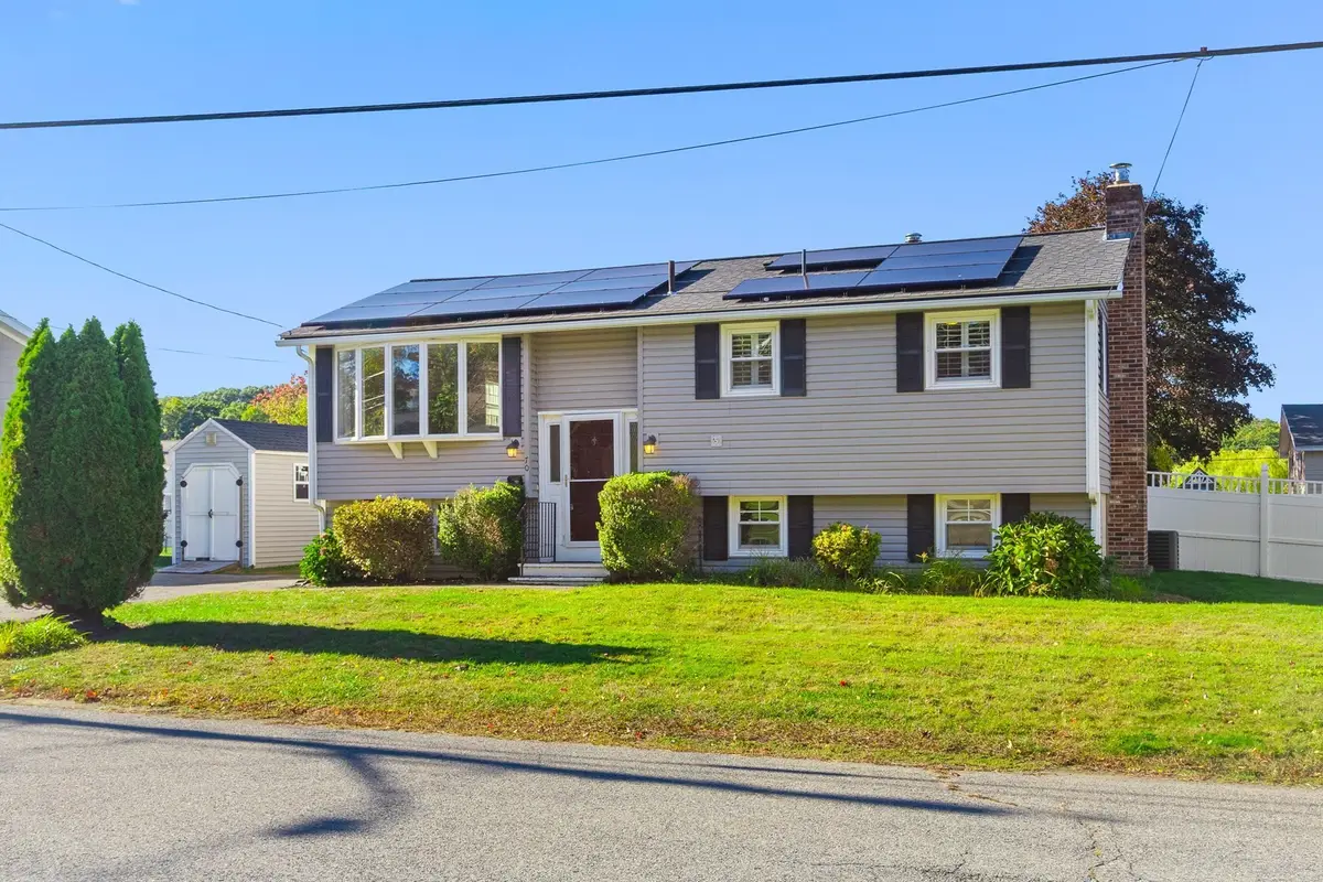 70 Westwind Rd, Lowell, MA 01852 - #1