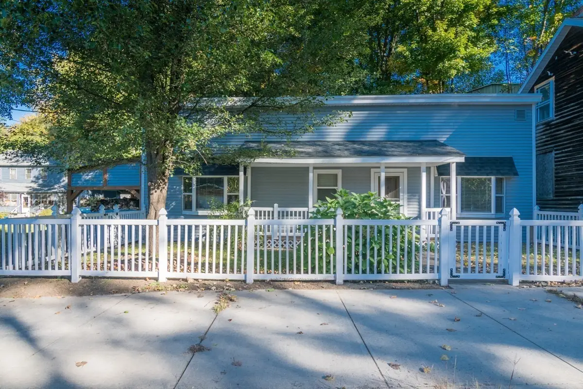 171 Main St, Russell, MA 01071 - #1