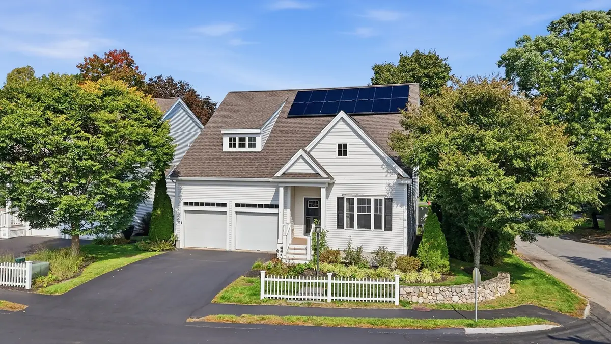 1 Martha Ln, Acton, MA 01720 - #1
