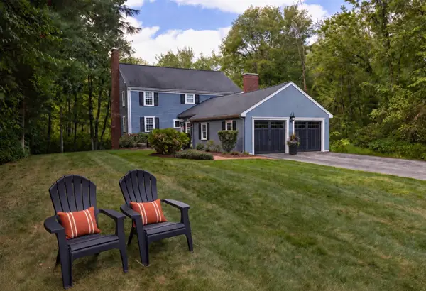 9 Flintlock Circle, Hingham, MA 02043