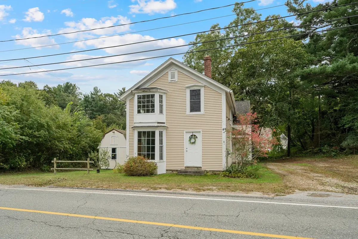 41 Lakeview St, Carver, MA 02330 - #1