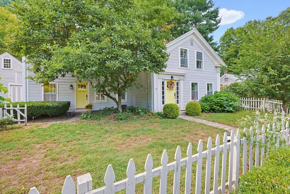 423 South St, Holliston, MA 01746 - #1