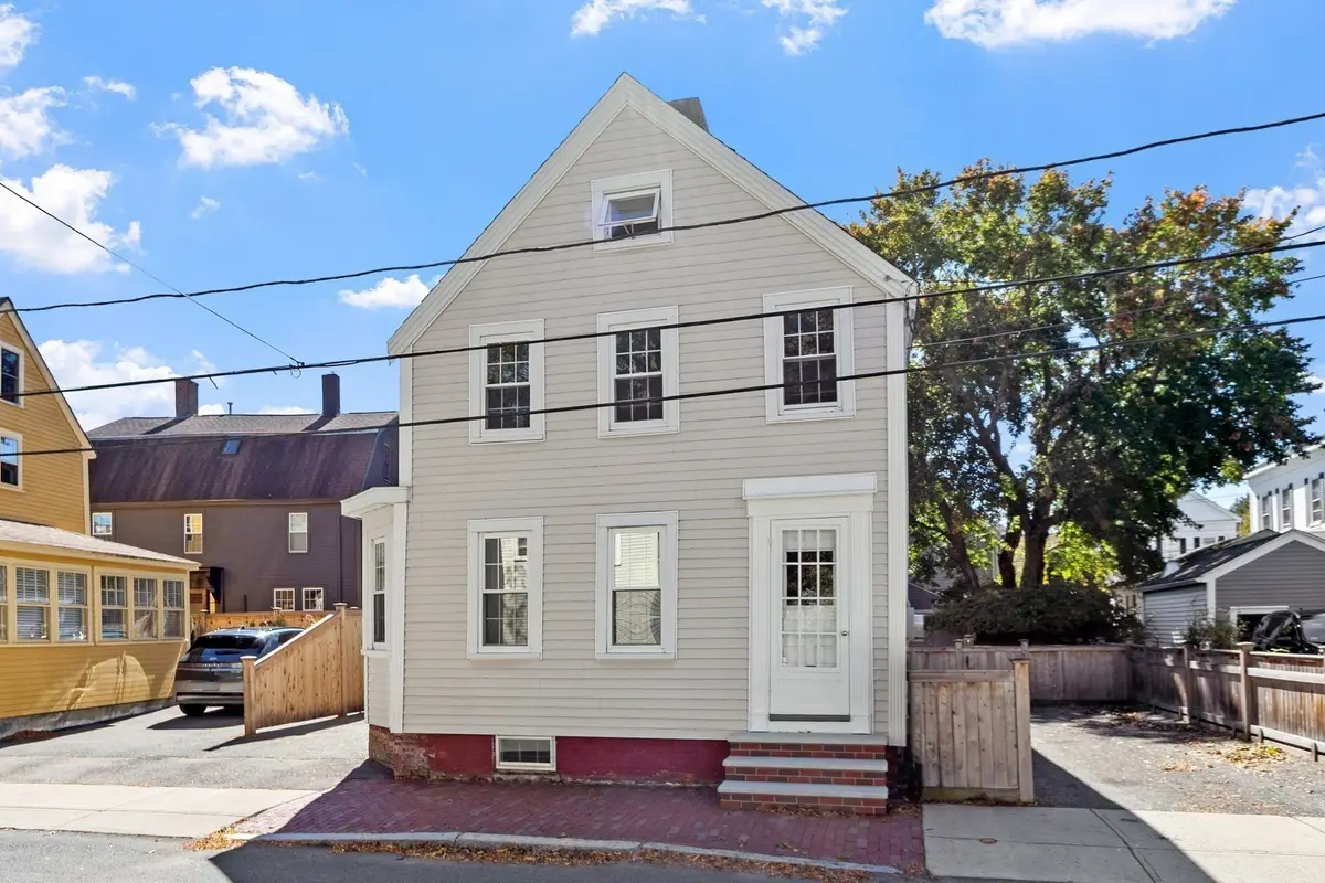58 Temple St, Newburyport, MA 01950 - #1