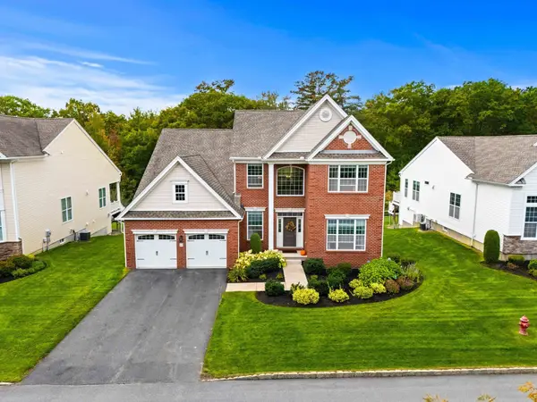 21 Pine Tree Dr #21, Methuen, MA 01844