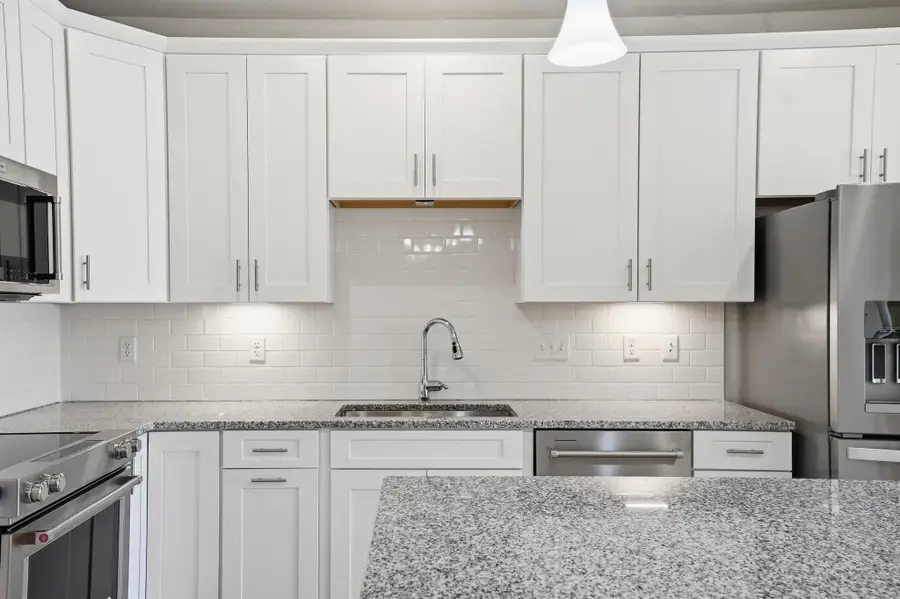 6 Overlook Dr #408, Andover, MA 01810 - #3