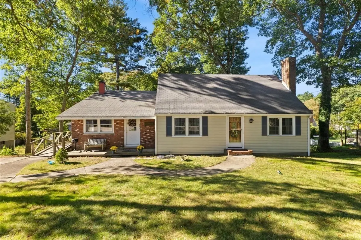 286 Pembroke St, Kingston, MA 02364 - #1