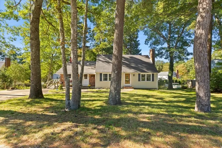286 Pembroke St, Kingston, MA 02364 - #3
