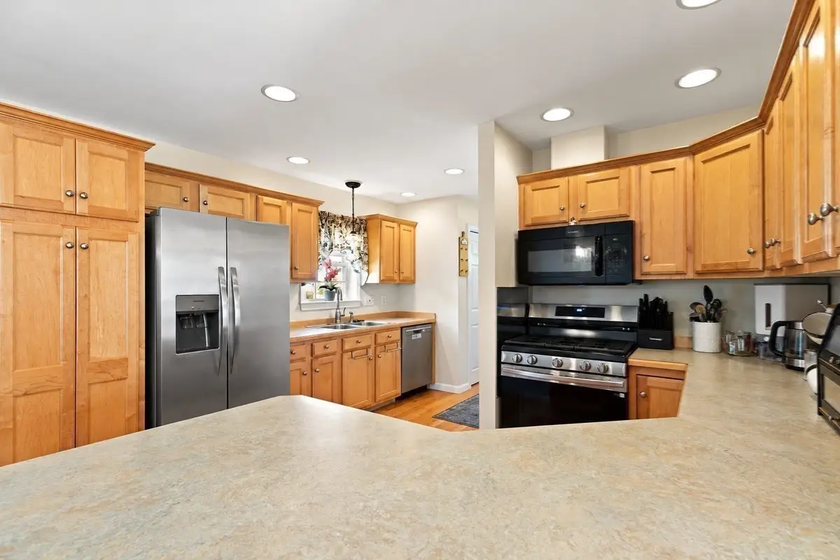 21 Hemlock Dr #21, East Bridgewater, MA 02333 - #1