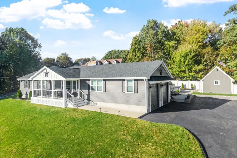 4 Nutting Dr, Leominster, MA 01453 - #2