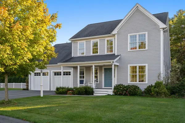 40 Emerald Way, Walpole, MA 02081