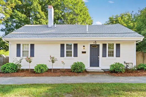 118 Bedford Street, Concord, MA 01742
