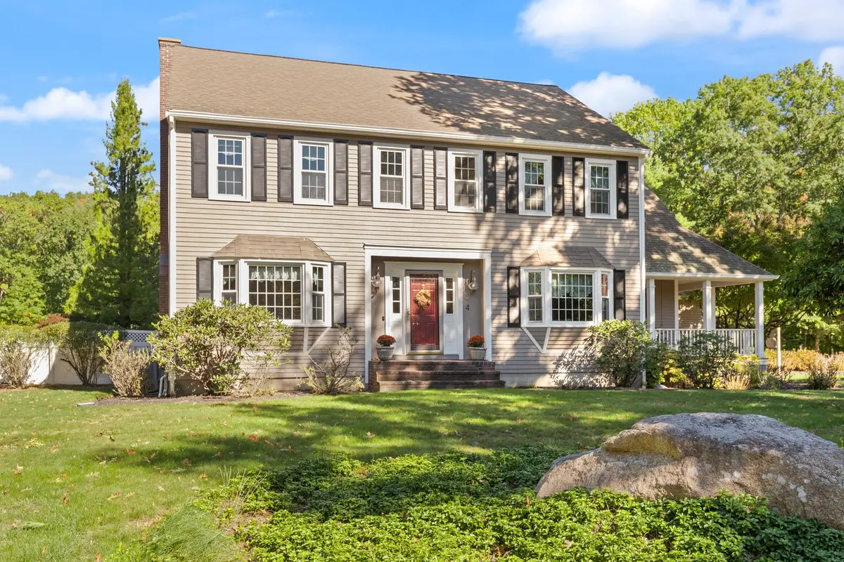 4 Stratford Ln, North Easton, MA 02356 - #1