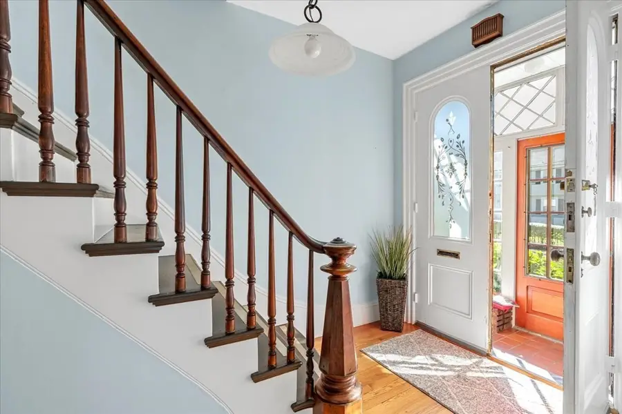 87 Rockland Place, Newton, MA 02464 - #3