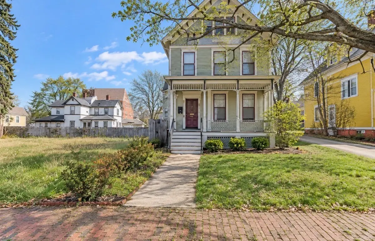 67 Thompson Street, Springfield, MA 01109 - #1