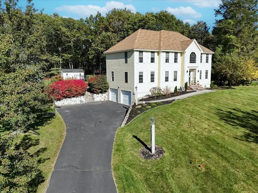 4 Hemlock Lane, Groveland, MA 01834 - #2