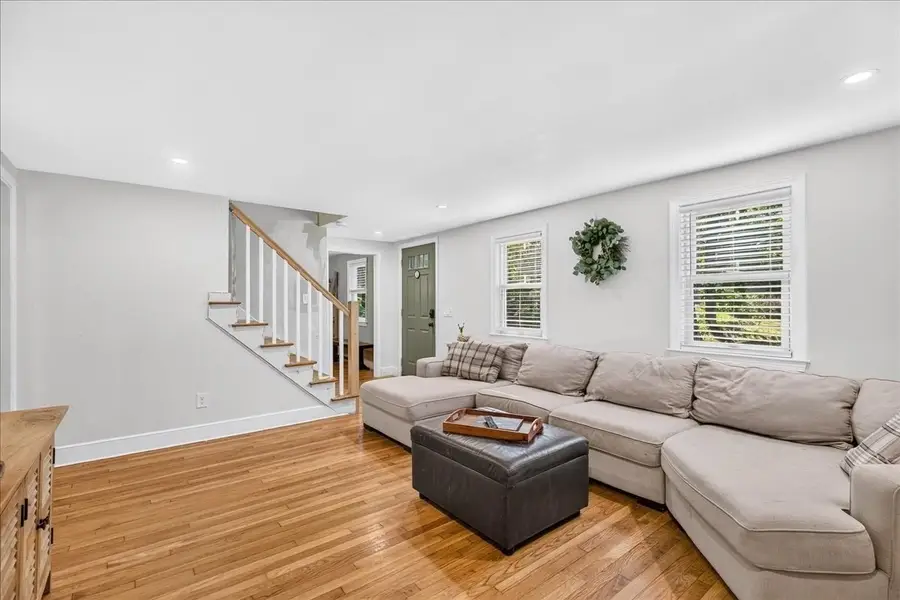 12 Pat Rd, Hanover, MA 02339 - #3