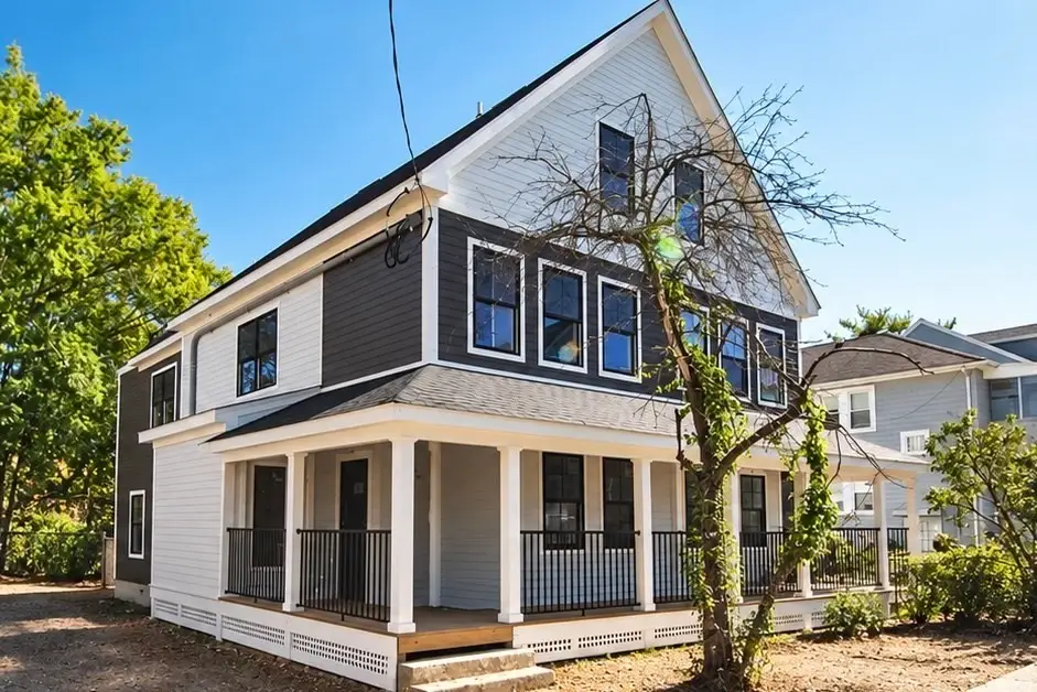 64 Dalby St #3, Newton, MA 02458 - #1