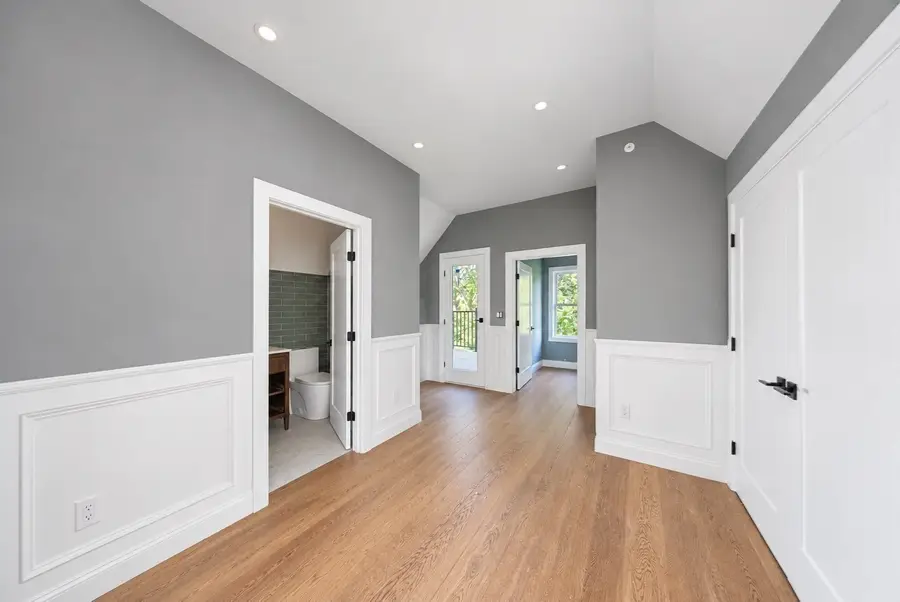 64 Dalby St #3, Newton, MA 02458 - #3