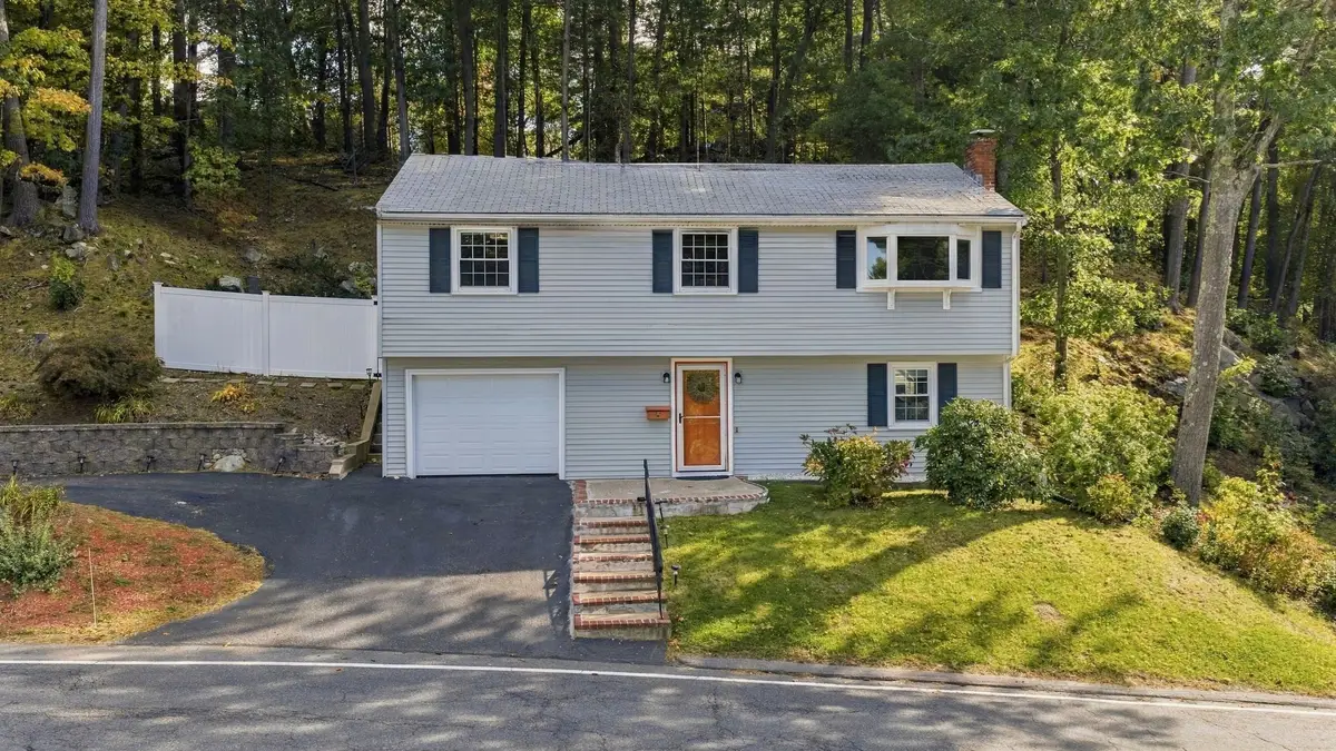 18 Forest St, Wakefield, MA 01880 - #1
