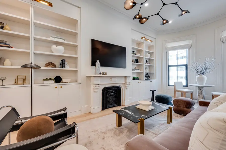 298 Columbus Ave #3-4, Boston, MA 02116 - #3