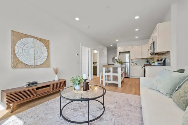 440 Broadway #307, Chelsea, MA 02150