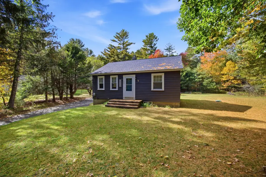 384 N Brookfield Rd, Oakham, MA 01068 - #3