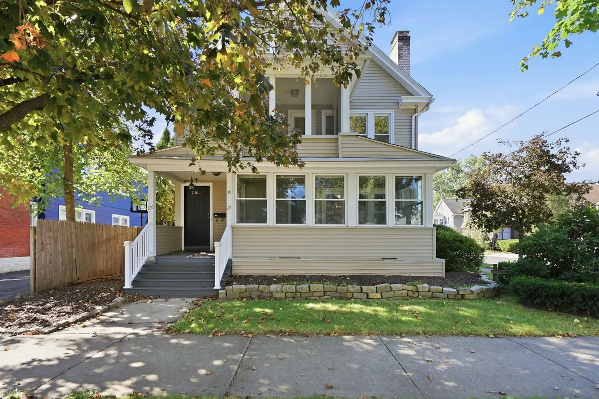 124-126 Woodlawn St, Springfield, MA 01108 - #1