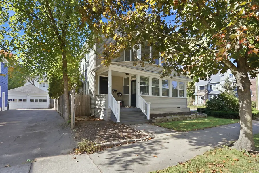 124-126 Woodlawn St, Springfield, MA 01108 - #3