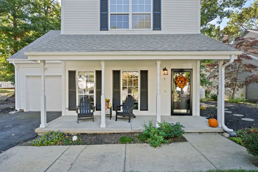 7 Ouimet Ln, Foxboro, MA 02035 - #3