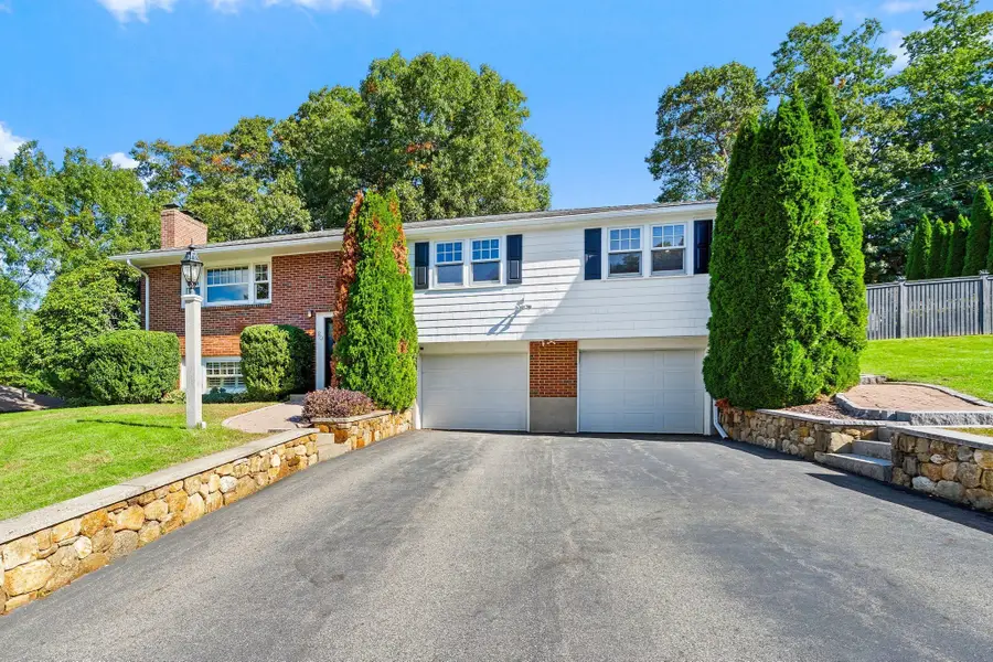 20 Woodchester Cir, Waltham, MA 02451 - #2