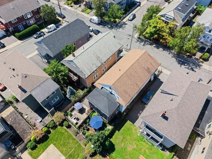 110-112 W Adams St, Somerville, MA 02144 - #3
