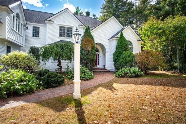 28 Meachen, Sudbury, MA 01776