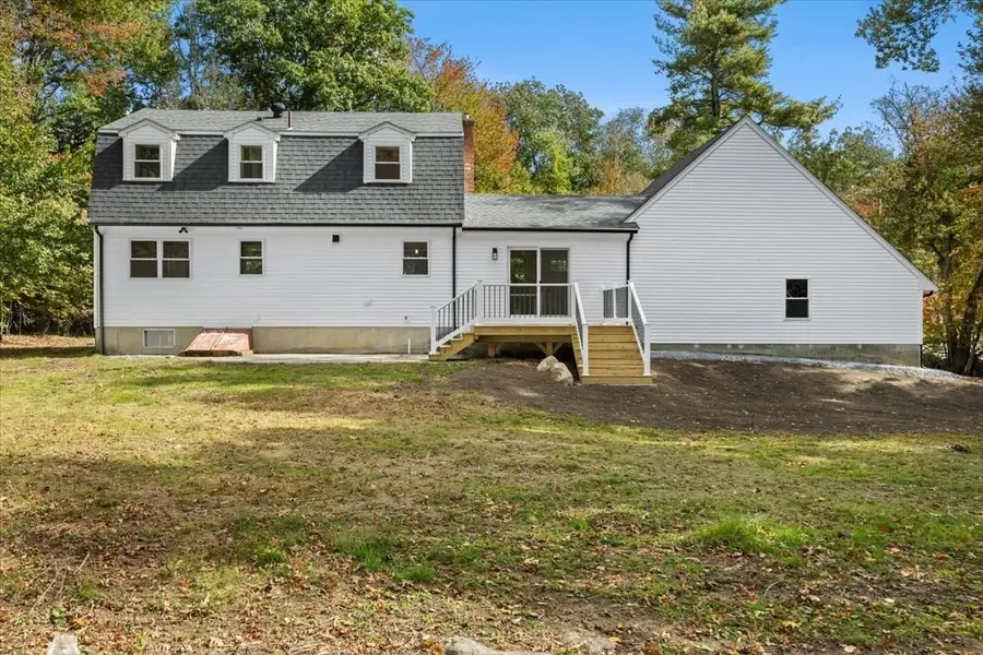 258 Poquanticut Ave, North Easton, MA 02356 - #3