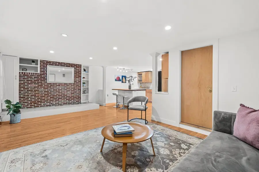 30 Second St #2, Cambridge, MA 02141 - #3