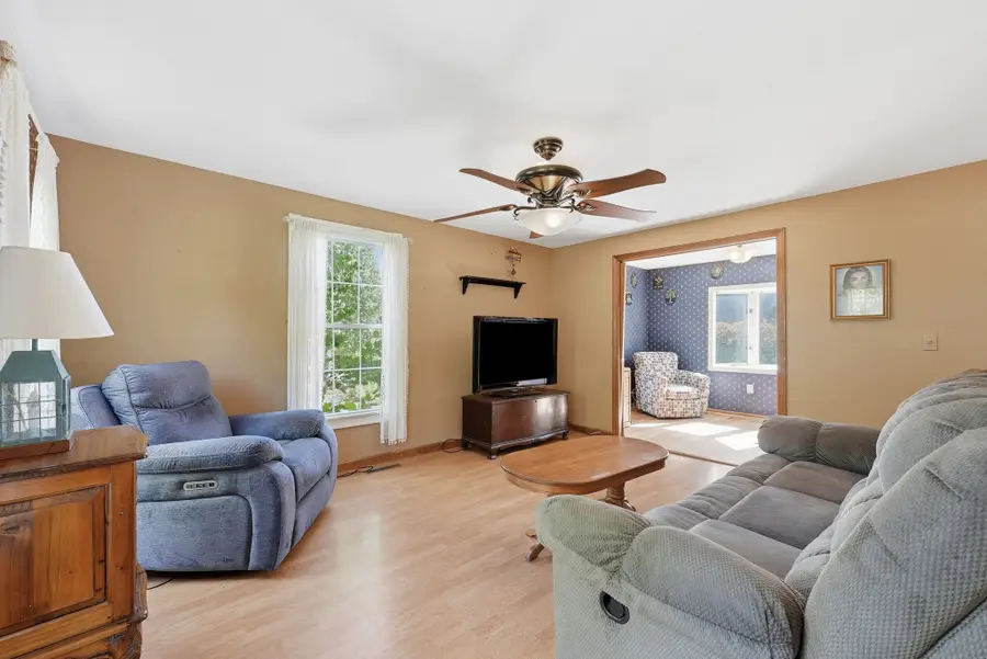 180 Christopher Terrace, West Springfield, MA 01089 - #3