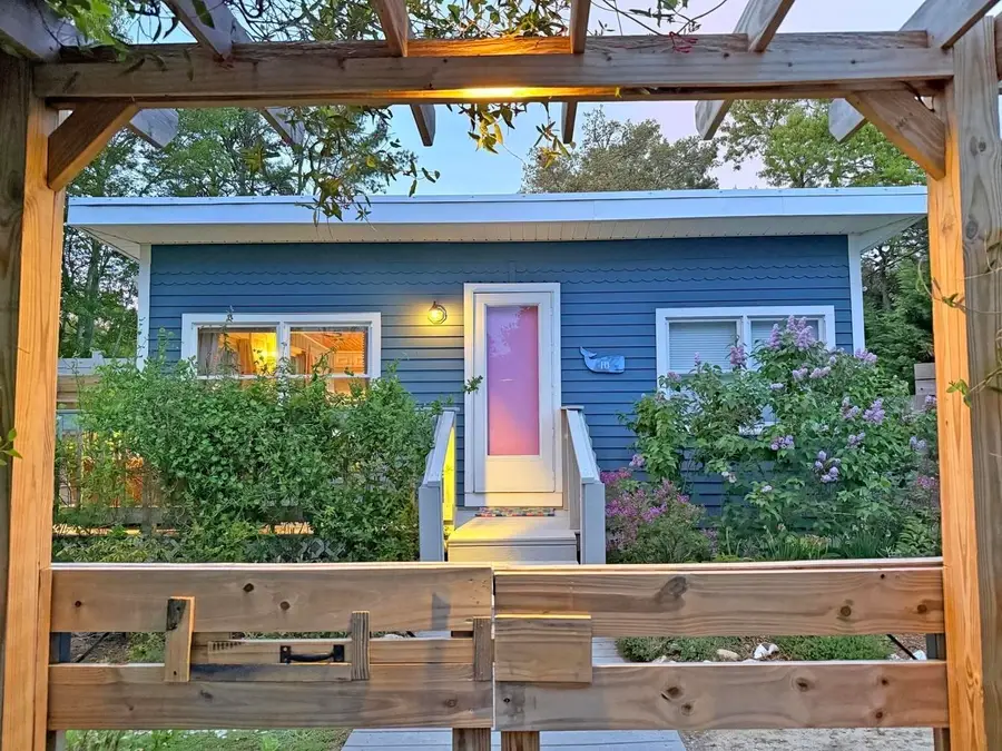 10 Atwater Dr, East Falmouth, MA 02536 - #2