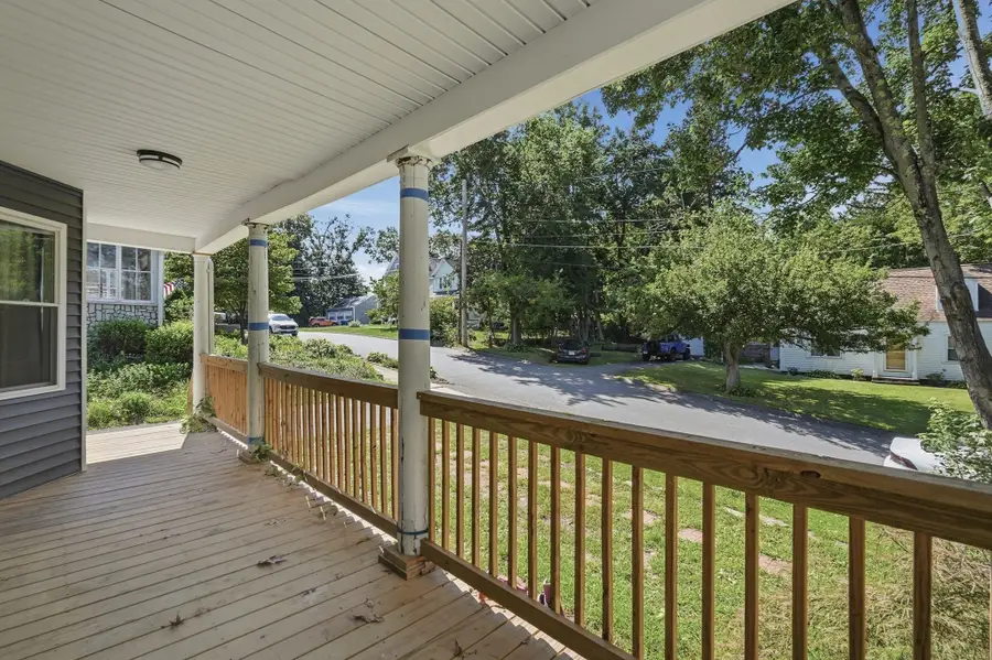 23 Elm Ave, West Springfield, MA 01089 - #3