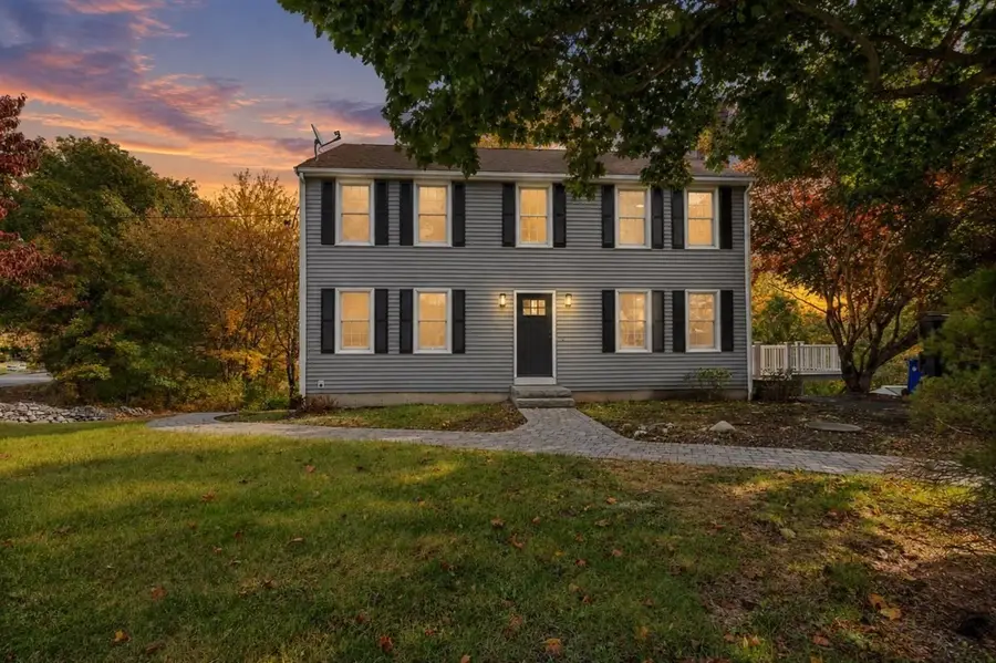 599 Oakhill Ave, Attleboro, MA 02703 - #2