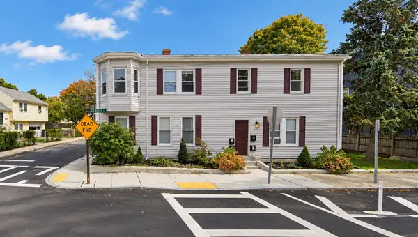 836 Canterbury St, Boston, MA 02131