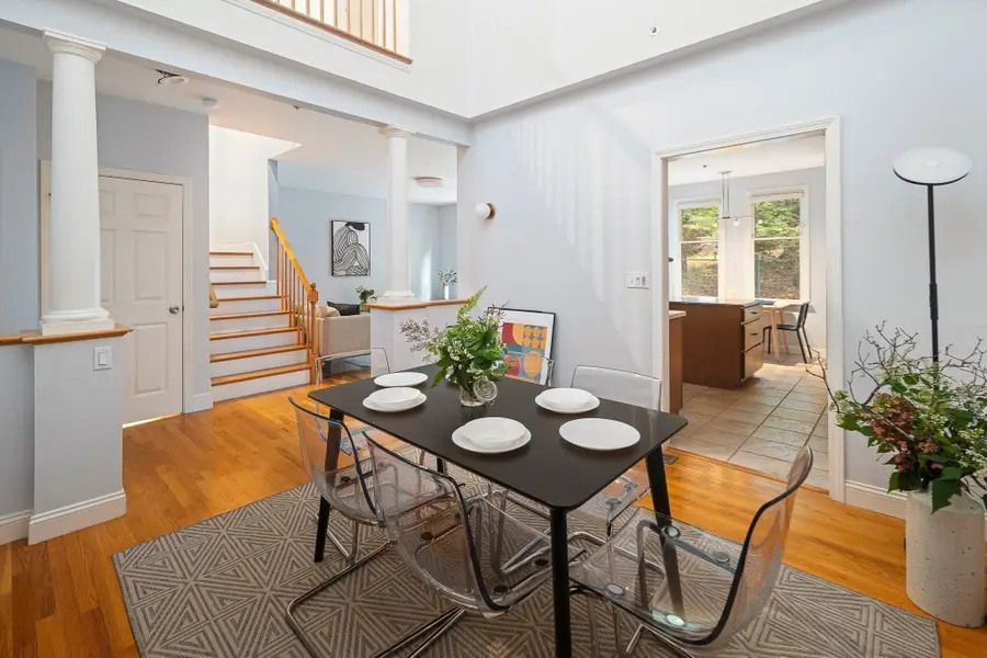 18 Pettee St #18, Newton, MA 02464 - #2