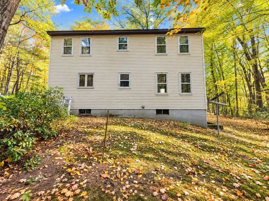 46 Country Road, Lunenburg, MA 01462 - #3